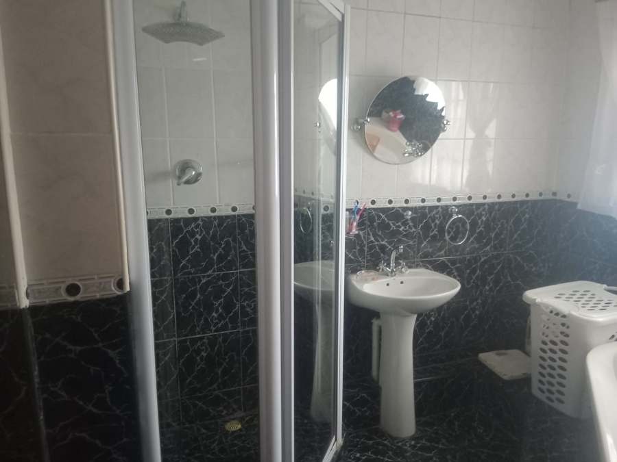 4 Bedroom Property for Sale in Saxilby Eastern Cape